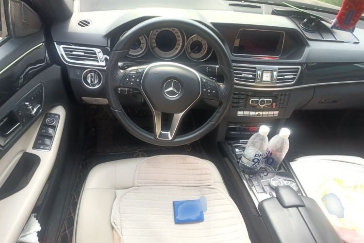 Used Mercedes-Benz E-Class 2015 E 260 L Sport & Fashion Model Steering Wheel