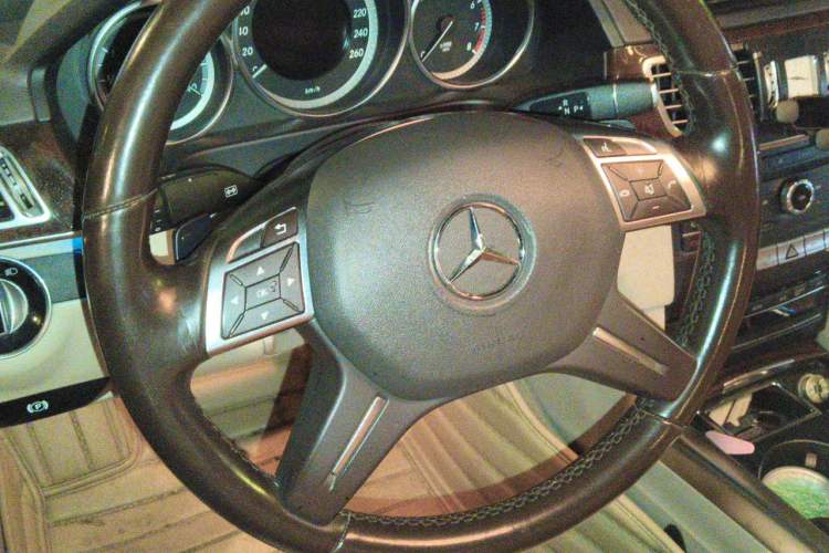 Used Mercedes-Benz E-Class 2015 Revised E 260 L Steering Wheel