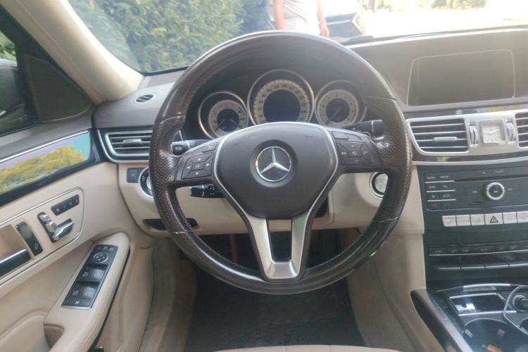 Used Mercedes-Benz E-Class 2015 E 260 L Sport Edition Steering Wheel