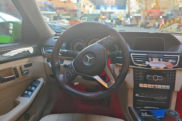 Used Mercedes-Benz E-Class 2015 Revised E 260 L Sporty and Stylish Edition Steering Wheel