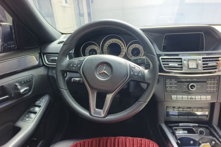 Used Mercedes-Benz E-Class 2015 Restyled E 260 L Sport Edition Steering Wheel