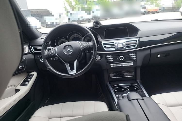 Used Mercedes-Benz E-Class 2015 E 260 L Sport Edition Steering Wheel