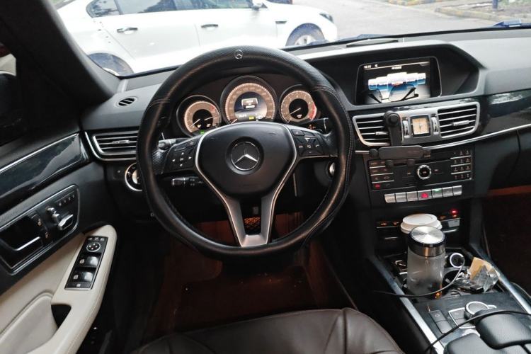 Used Mercedes-Benz E-Class 2015 E 200 L Sport Edition Steering Wheel