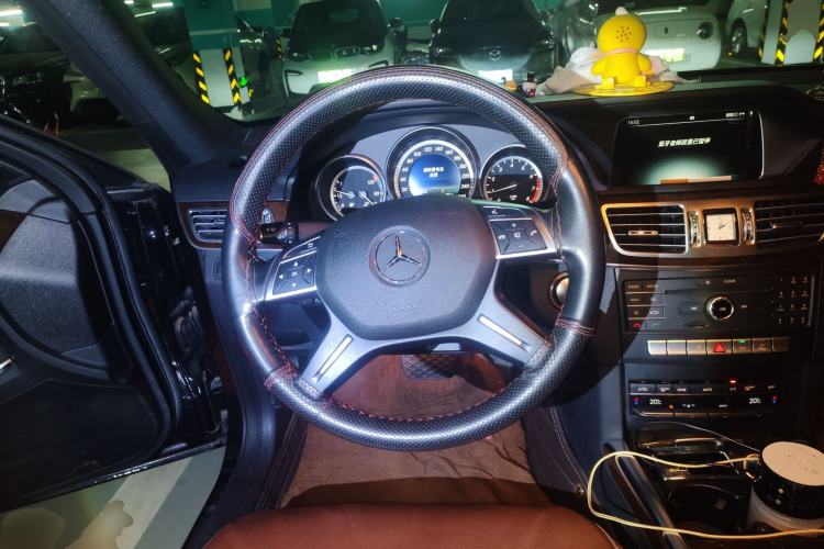Used Mercedes-Benz E-Class 2015 E 260 L Steering Wheel