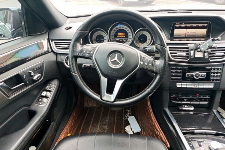 Used Mercedes-Benz E-Class 2015 E 260 L Sport Edition Steering Wheel