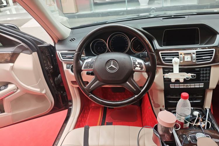 Used Mercedes-Benz E-Class 2015 E 200 L Steering Wheel