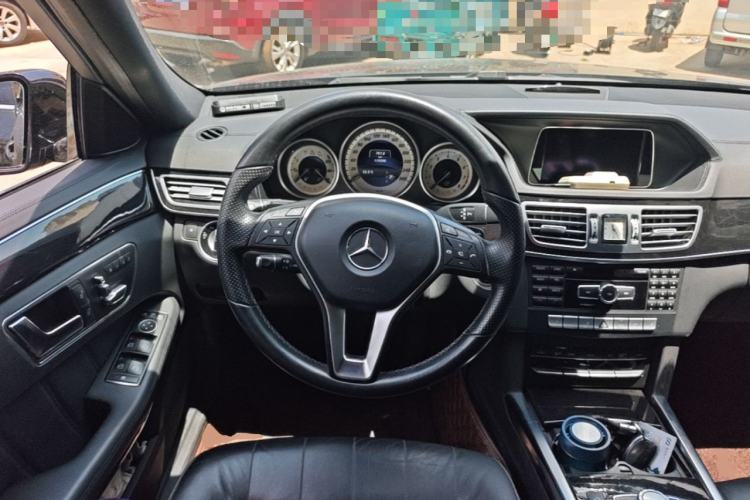 Used Mercedes-Benz E-Class 2015 E 320 L Sport Edition Steering Wheel