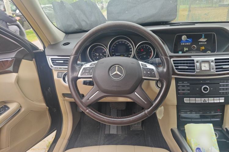 Used Mercedes-Benz E-Class 2015 Facelift E 200 L Steering Wheel