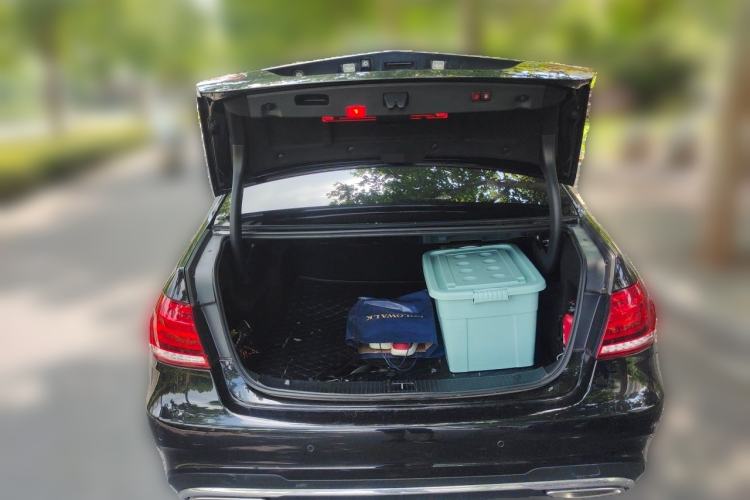 Used Mercedes-Benz E-Class 2015 Restyled E 260 L Sport Edition Trunk
