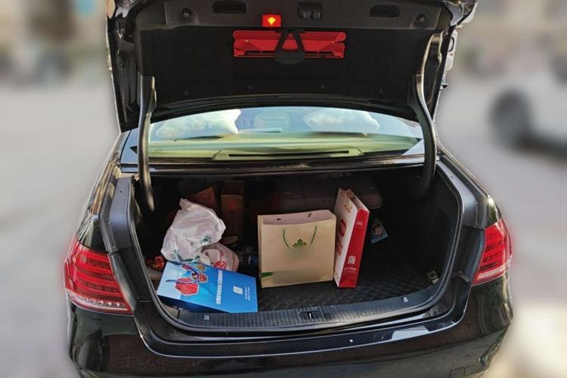 Used Mercedes-Benz E-Class 2015 Facelift E 200 L Trunk