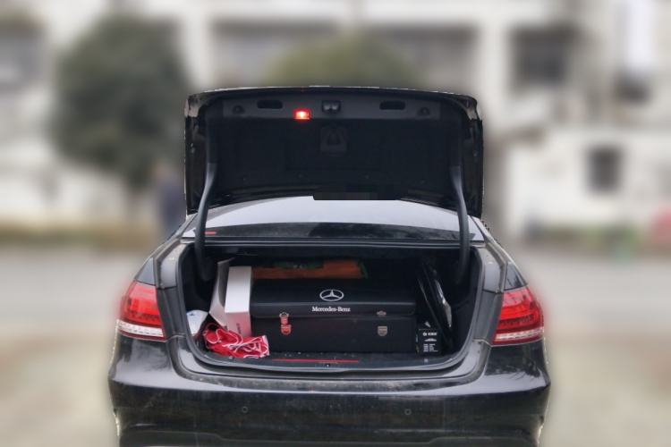 Used Mercedes-Benz E-Class 2015 E 260 L Sport Luxury Model Trunk