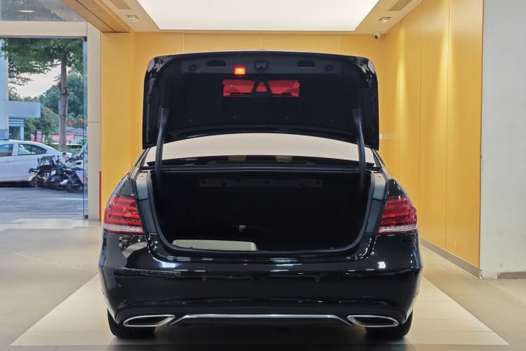 Used Mercedes-Benz E-Class 2015 Revised E 260 L Trunk