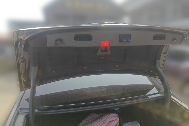 Used Mercedes-Benz E-Class 2015 E 260 L Sport Edition Trunk