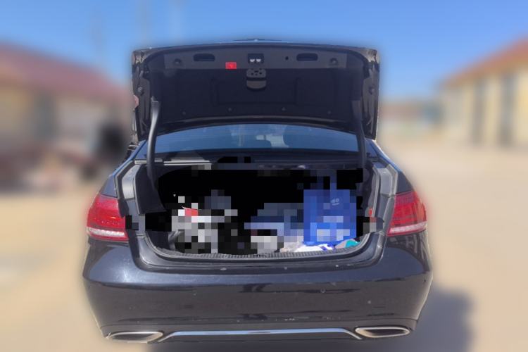 Used Mercedes-Benz E-Class 2015 Facelift E 200 L Trunk