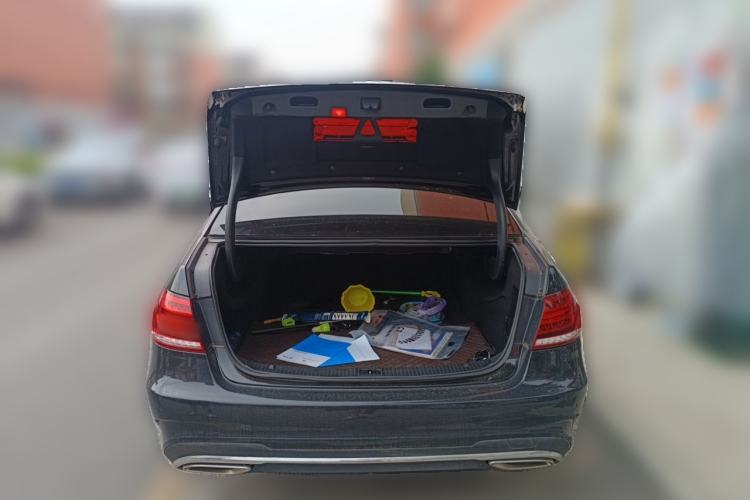 Used Mercedes-Benz E-Class 2015 E 260 L Sport Edition Trunk