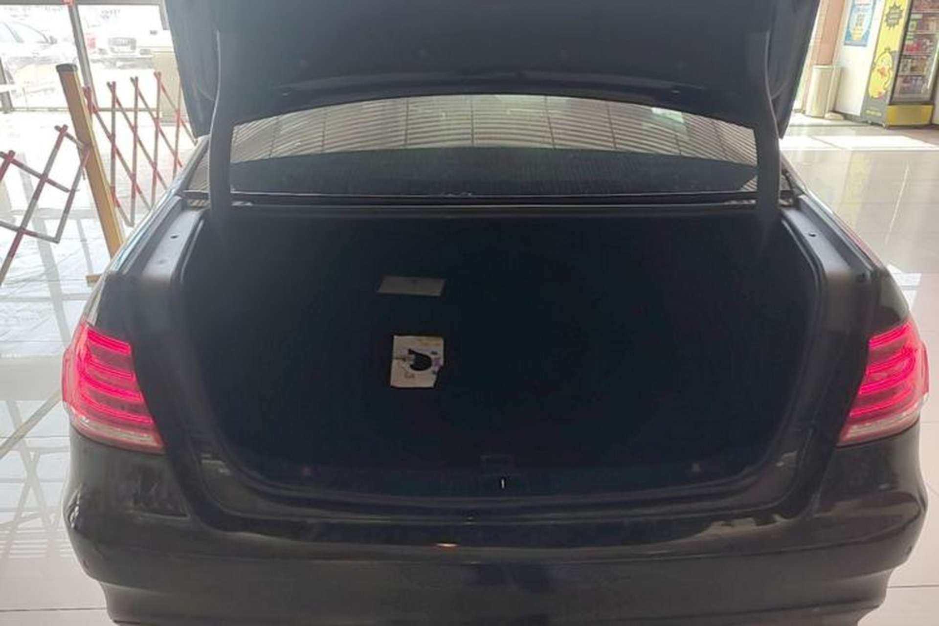 Used Mercedes-Benz E-Class 2015 E 320 L Sport 4MATIC Trunk
