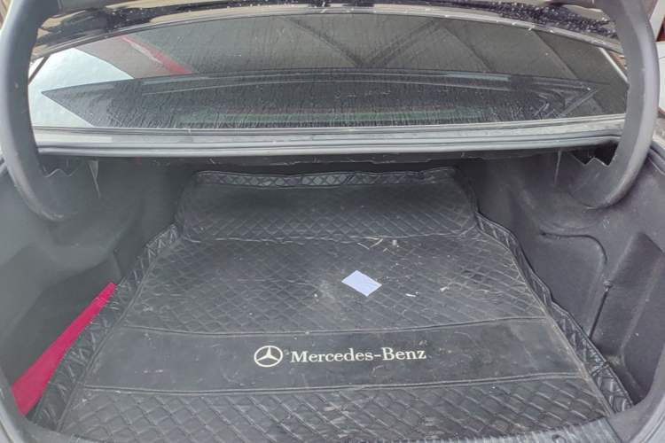 Used Mercedes-Benz E-Class 2015 E 260 L Sport Edition Trunk