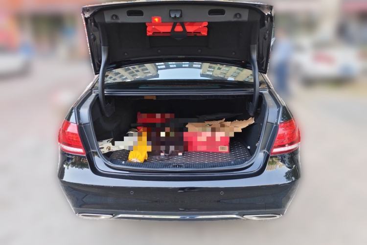 Used Mercedes-Benz E-Class 2015 Facelift E 200 L Trunk