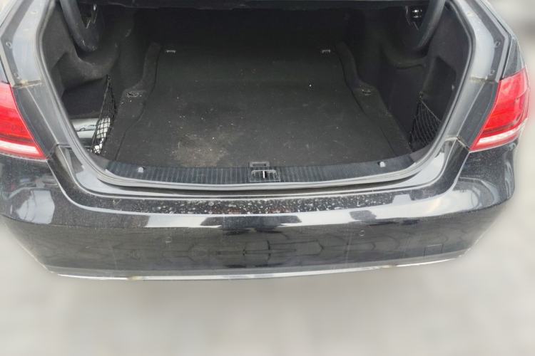 Used Mercedes-Benz E-Class 2015 E 320 L 4MATIC Trunk