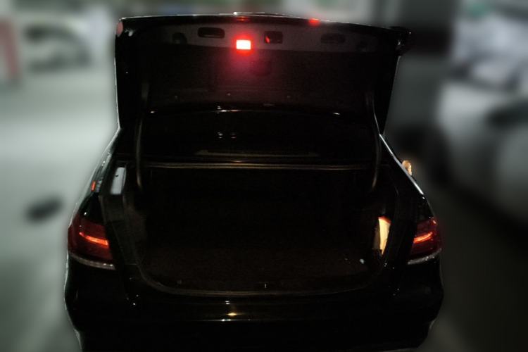 Used Mercedes-Benz E-Class 2015 Restyled E 260 L Sport Edition Trunk