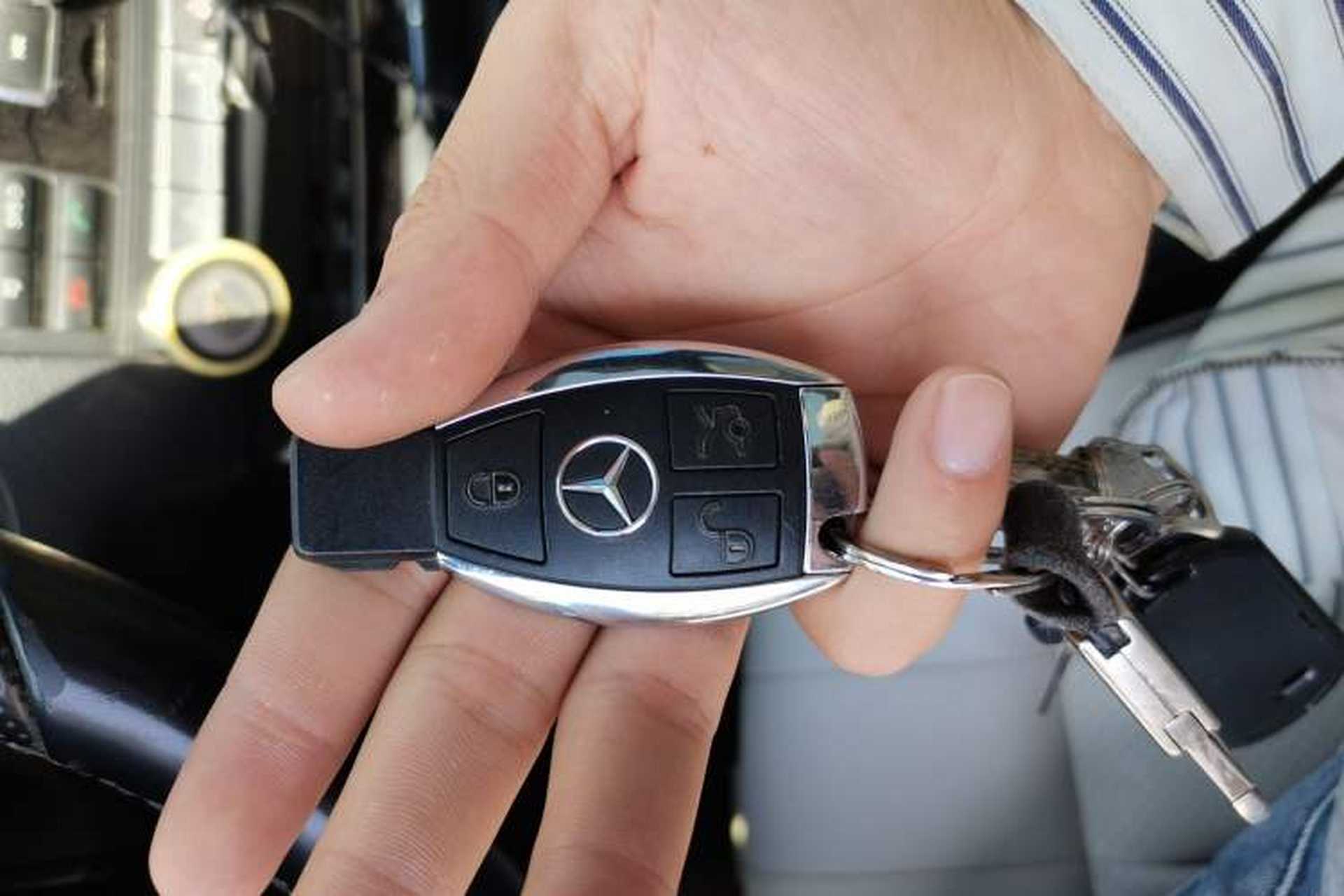 Used Mercedes-Benz E-Class 2015 E 260 L Sport & Fashion Model Vehicle Key