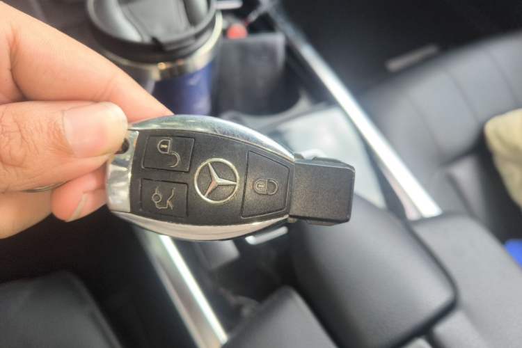 Used Mercedes-Benz E-Class 2015 Restyled E 260 L Sport Edition Vehicle Key