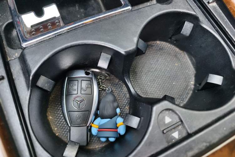 Used Mercedes-Benz E-Class 2015 E 400 L Hybrid Vehicle Key