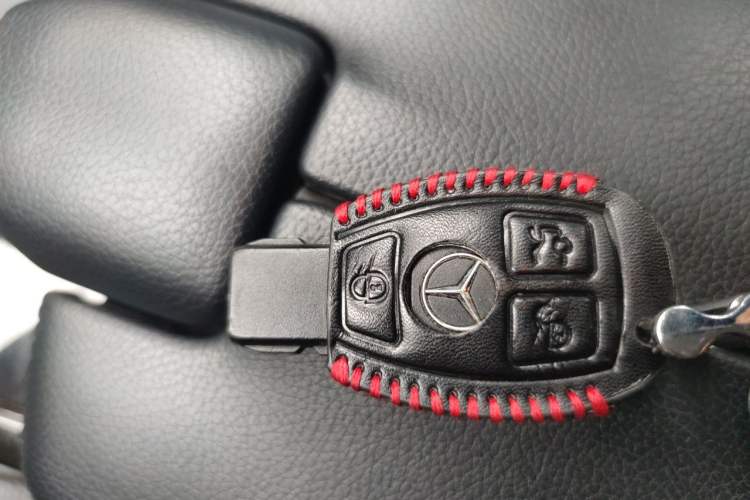 Used Mercedes-Benz E-Class 2015 E 200 L Sport Edition Vehicle Key