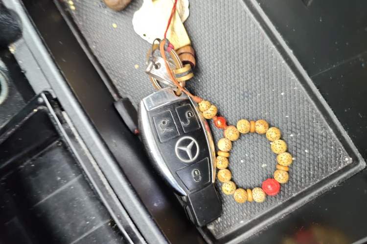 Used Mercedes-Benz E-Class 2015 Revised E 180 L Sport Edition Vehicle Key