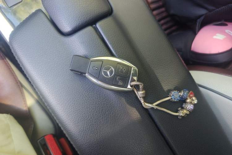 Used Mercedes-Benz E-Class 2015 Restyled E 260 L Sport Edition Vehicle Key