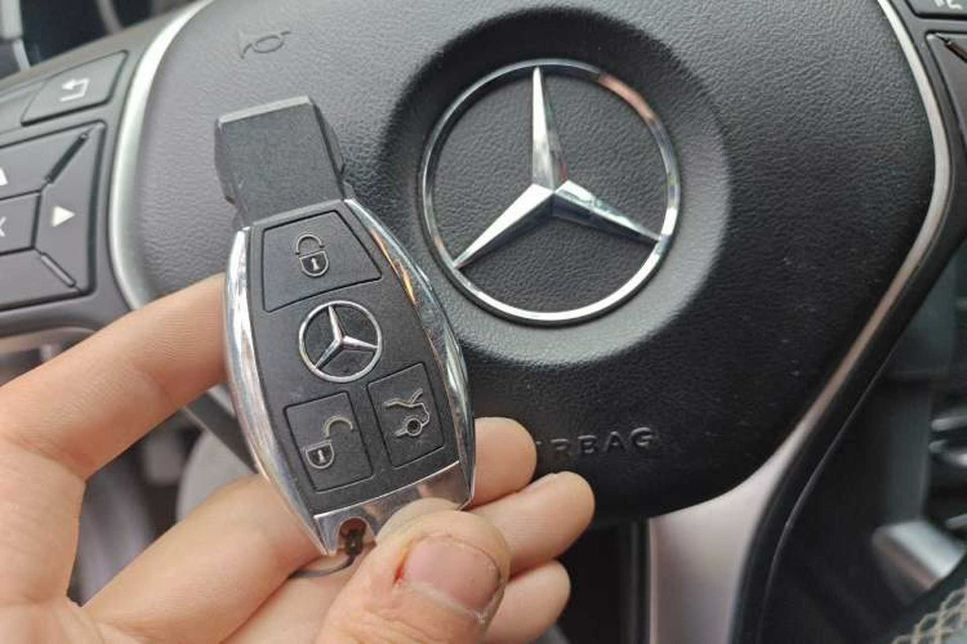 Used Mercedes-Benz E-Class 2015 Restyled E 260 L Sport Edition Vehicle Key