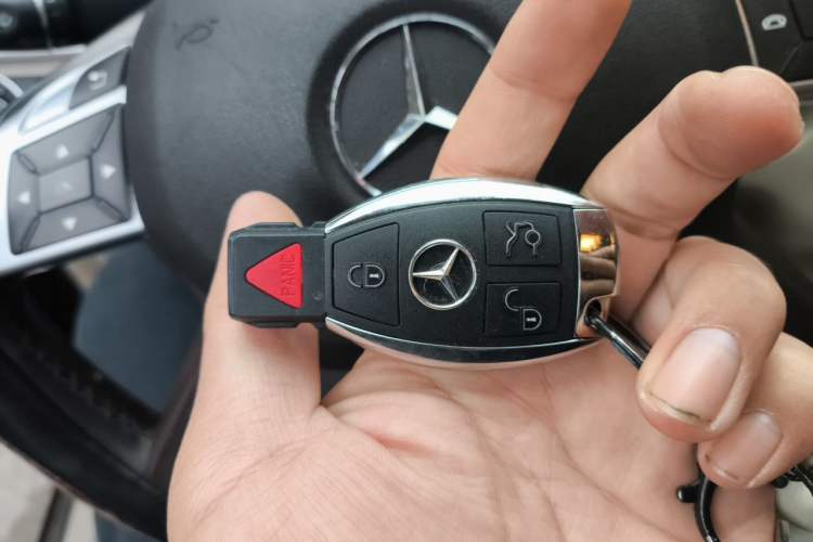 Used Mercedes-Benz E-Class 2015 Revised E 260 L Vehicle Key