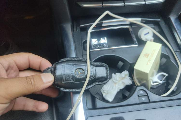 Used Mercedes-Benz E-Class 2015 E 200 L Sport Edition Vehicle Key