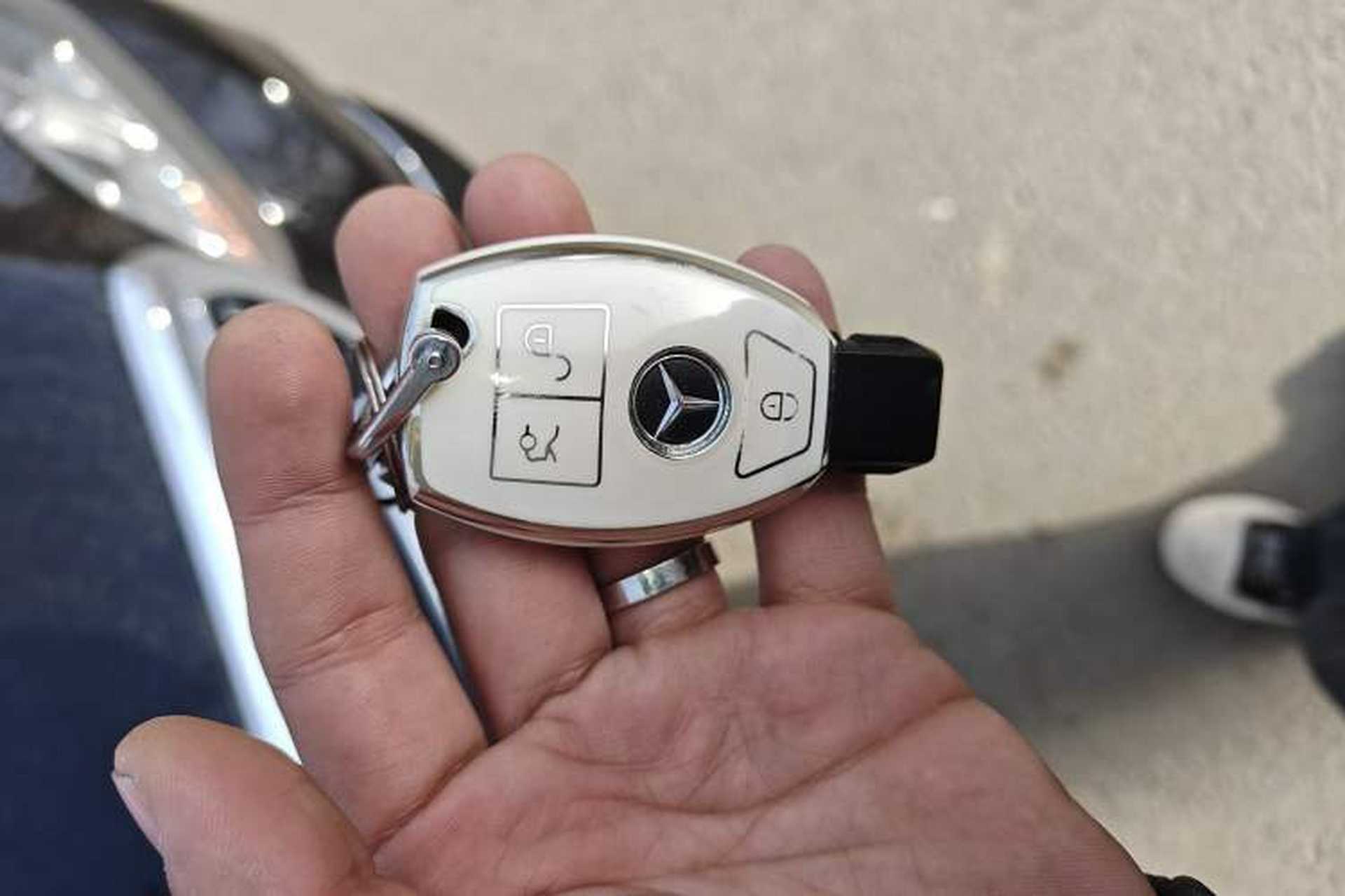 Used Mercedes-Benz E-Class 2015 Revised E 260 L Vehicle Key