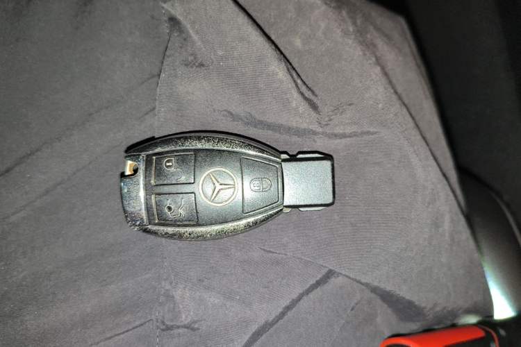 Used Mercedes-Benz E-Class 2015 Restyled E 260 L Sport Edition Vehicle Key
