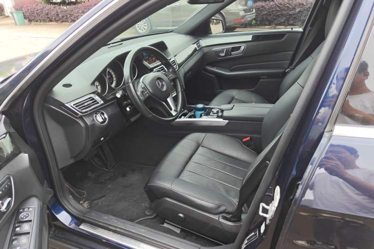 Used Mercedes-Benz E-Class 2015 Restyled E 260 L Sport Edition Driver Seat