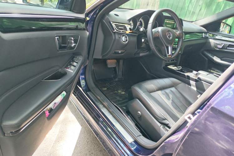 Used Mercedes-Benz E-Class 2015 E 260 L Sport & Fashion Model Driver Seat