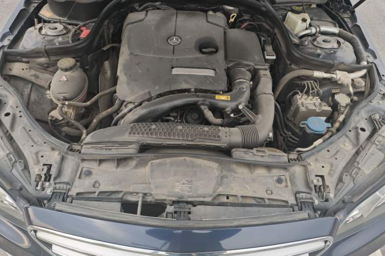 Used Mercedes-Benz E-Class 2015 Restyled E 260 L Sport Edition Engine Bay