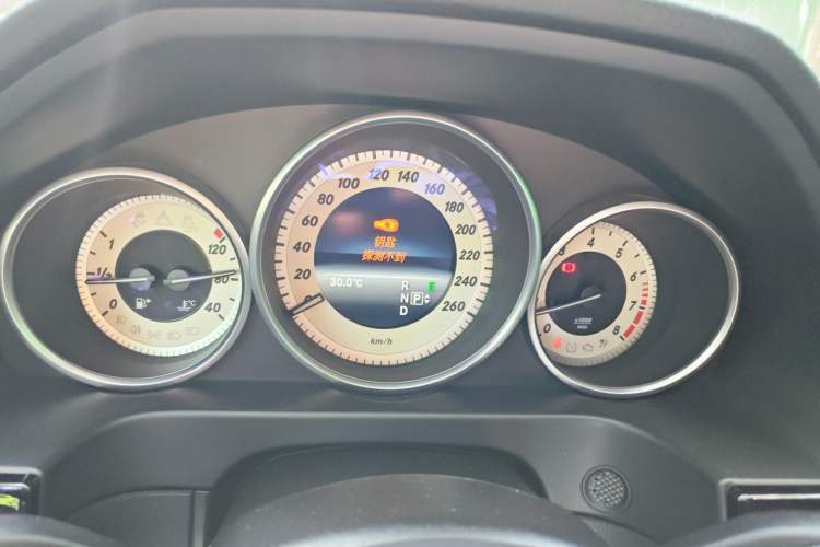 Used Mercedes-Benz E-Class 2015 E 260 L Sport & Fashion Model Instrument Cluster