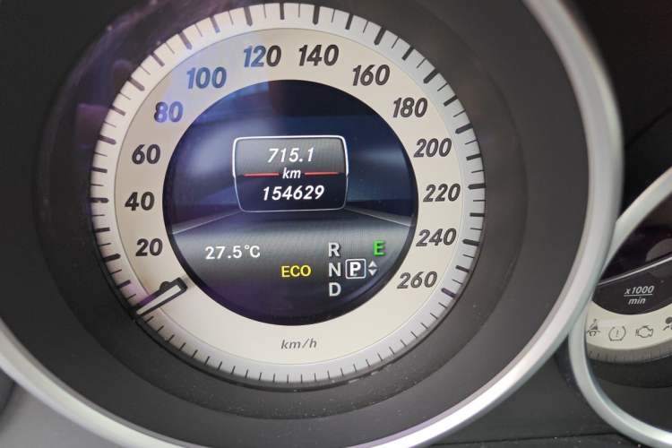 Used Mercedes-Benz E-Class 2015 Restyled E 260 L Sport Edition Odometer Close Up