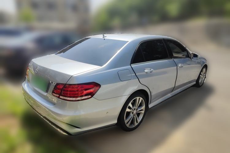 Used Mercedes-Benz E-Class 2015 E 260 L Sport Edition Rear Right 45 Deg