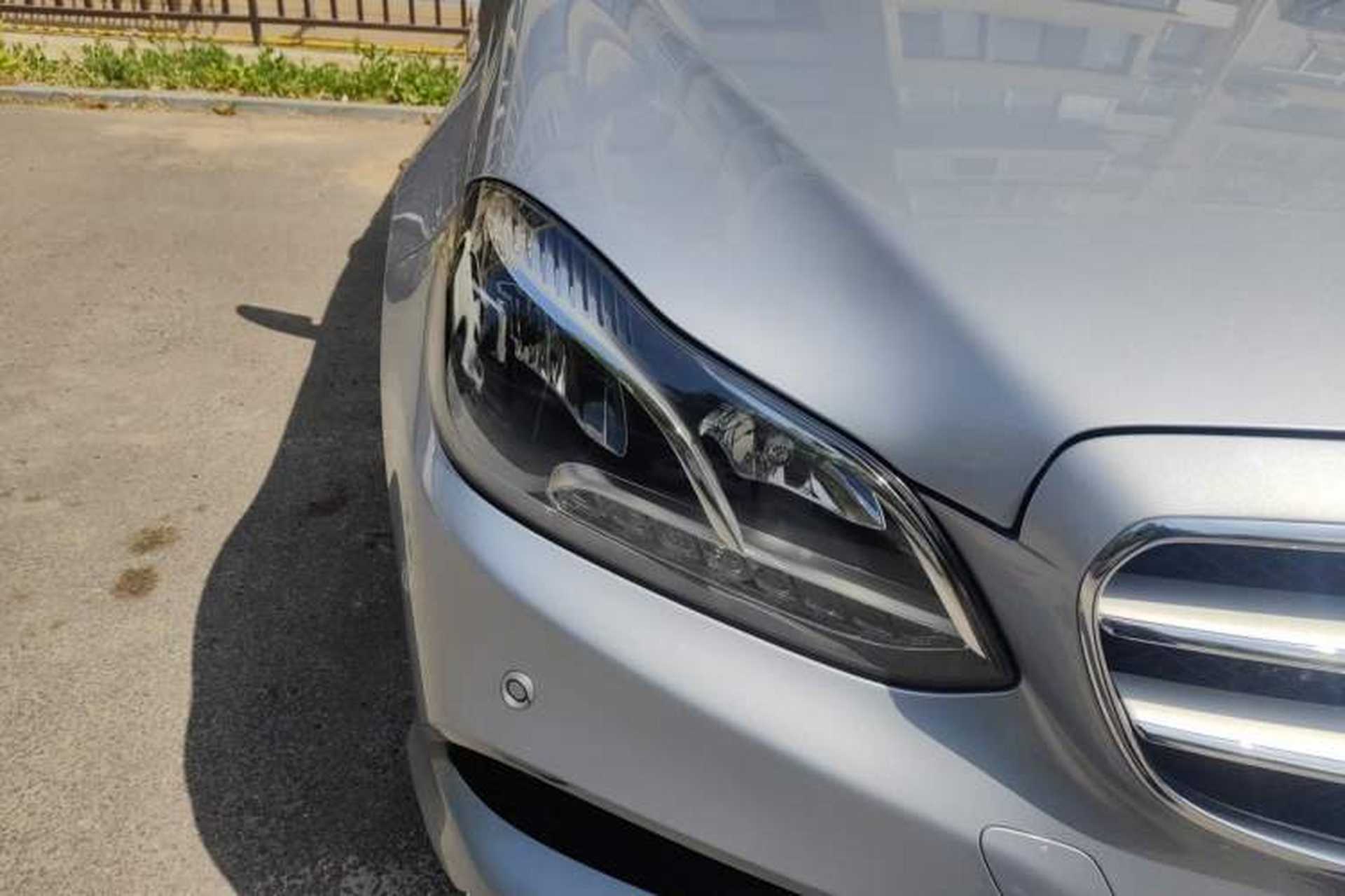 Used Mercedes-Benz E-Class 2015 E 260 L Sport Edition Right Front Headlight