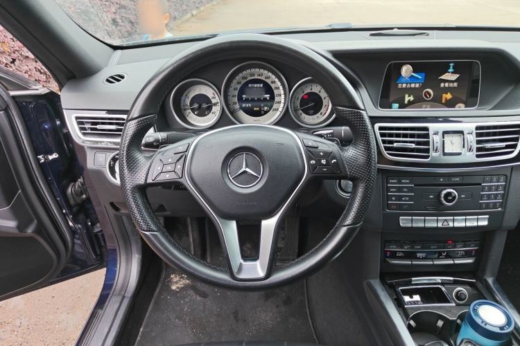Used Mercedes-Benz E-Class 2015 Restyled E 260 L Sport Edition Steering Wheel