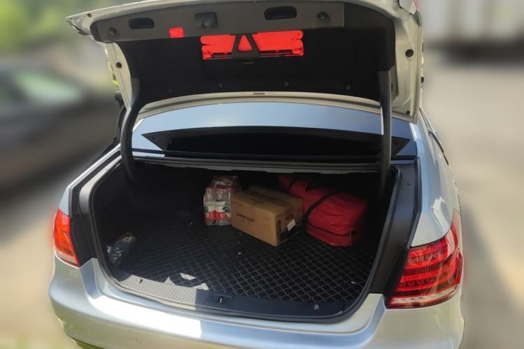 Used Mercedes-Benz E-Class 2015 E 260 L Sport Edition Trunk