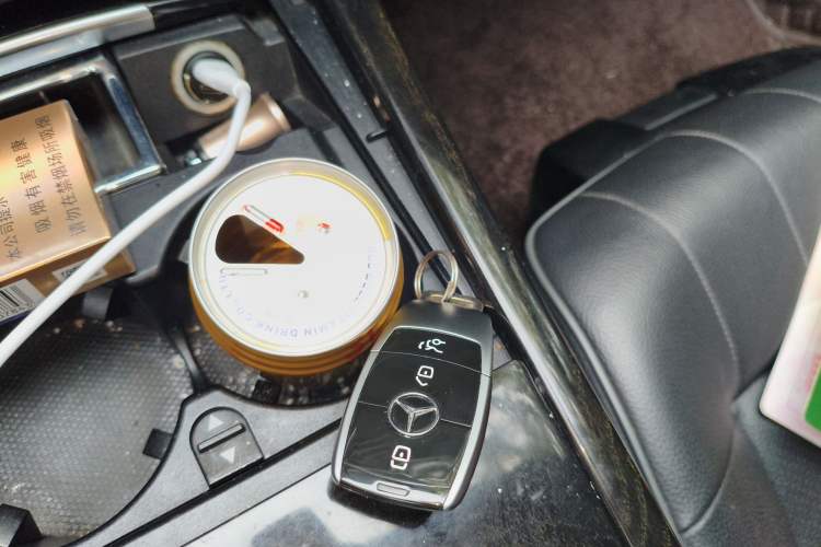 Used Mercedes-Benz E-Class 2015 E 200 L Sport Edition Vehicle Key