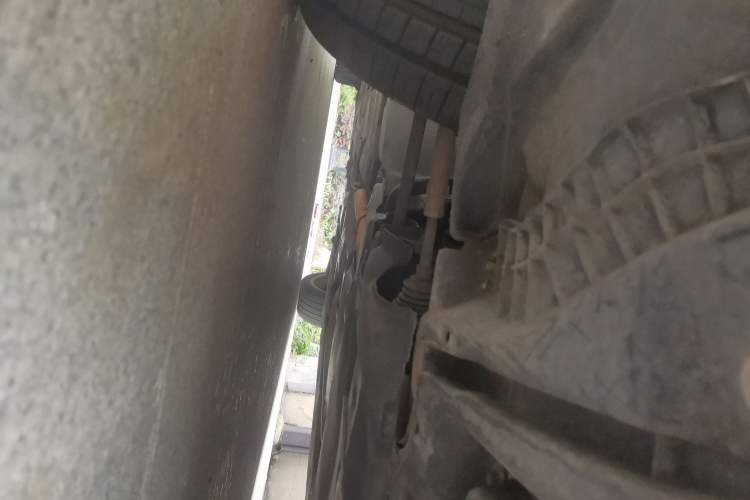 Used Mercedes-Benz E-Class 2015 E 320 L Chassis Front