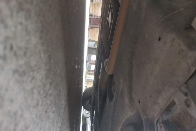 Used Mercedes-Benz E-Class 2015 E 320 L Chassis Front Left