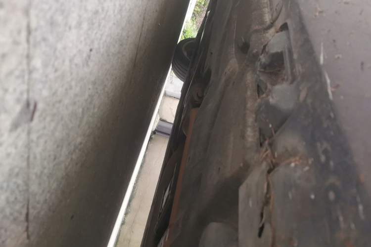 Used Mercedes-Benz E-Class 2015 E 320 L Chassis Front Right