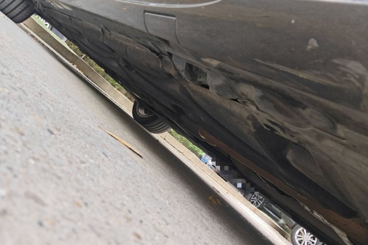 Used Mercedes-Benz E-Class 2015 E 260 L Sport Edition Chassis Front Right
