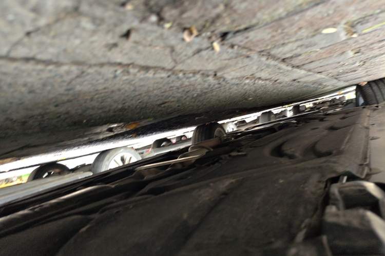 Used Mercedes-Benz E-Class 2015 E 200 L Chassis Rear Left